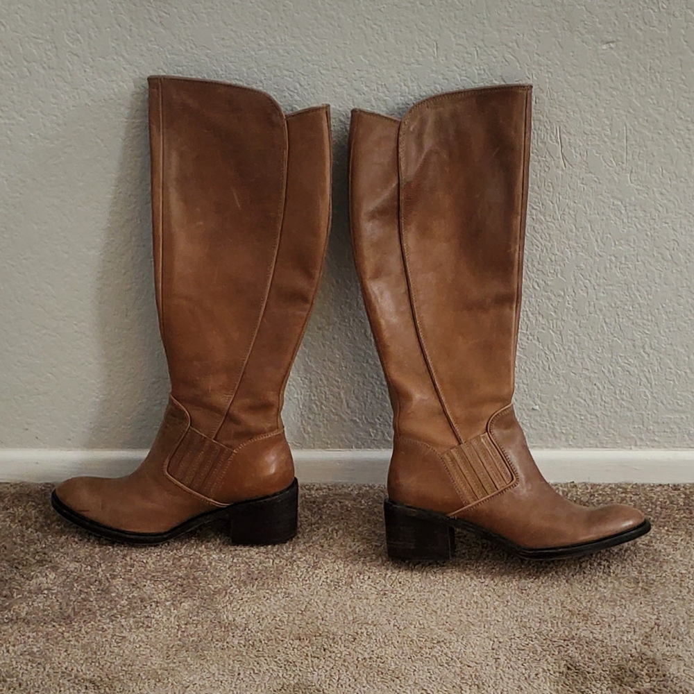 Donald J Pliner Boots